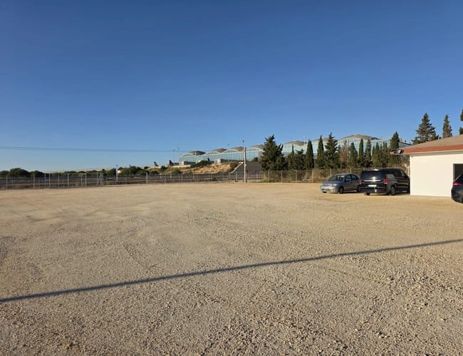 Park&Fly - parking lotnisko Alicante-Elche (ALC) Park&Fly - parking lotnisko Alicante-Elche (ALC) - zdjęcie 7